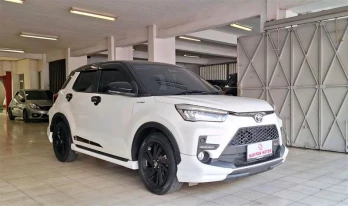 Toyota Raize 1.0L GR TSS TT Automatic 2022