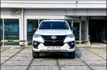 Toyota Fortuner 2.4L VRZ TRD Diesel Automatic 2019