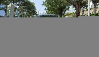 Toyota Innova 2.0L V Bensin Automatic 2019