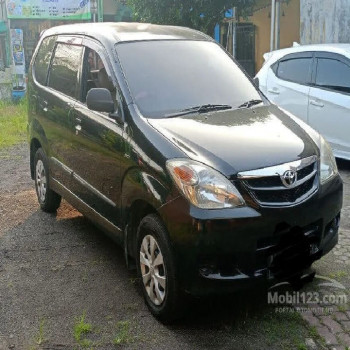 Toyota Avanza 1.3L E Manual 2010