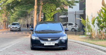 Honda Civic 1.8L Vtec Automatic 2010