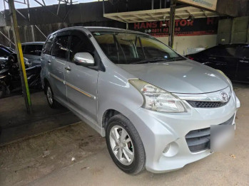Toyota Avanza 1.5L Veloz Automatic 2014