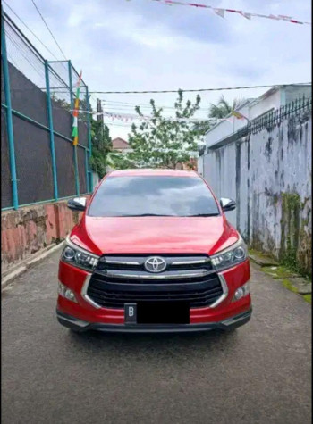 Toyota Innova 2.0L Q Venturer Bensin Automatic 2017