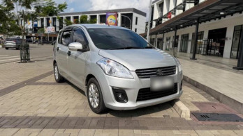 Suzuki Ertiga 1.5L GL Automatic 2013