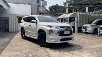 Mitsubishi Pajero Sport 2.4L Dakar 4x2 Automatic 2022
