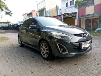 Mazda Mazda2 1.5L R Automatic 2013