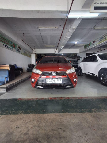 Toyota Yaris 1.5L S TRD Automatic 2015