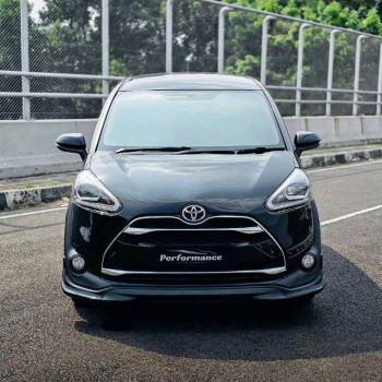 Toyota Sienta 1.5L Q Automatic 2017