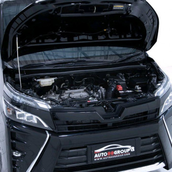 Toyota Voxy 2.0L Automatic 2019