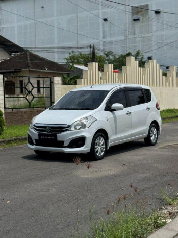 Suzuki Ertiga 1.5L GL Manual 2017