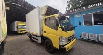 Mitsubishi Canter FE 71 Manual 2023