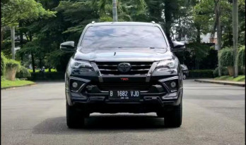 Toyota Fortuner 2.4L VRZ TRD Diesel Automatic 2020