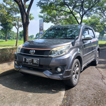 TOYOTA RUSH 1.5 TRD ULTIMO AT 2016
