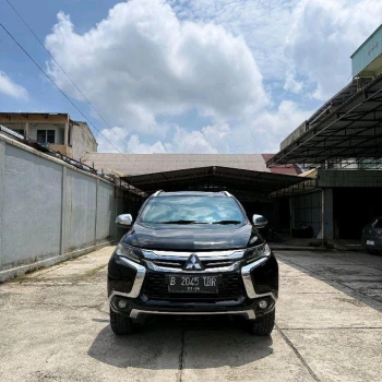 Mitsubishi Pajero Sport 2.4L Dakar 4x2 Automatic 2016