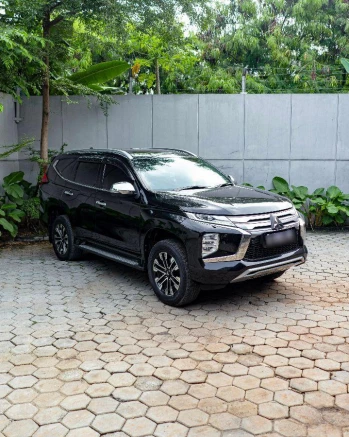 Mitsubishi Pajero Sport 2.4L Dakar 4x2 Automatic 2021