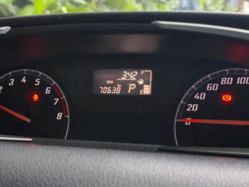 Toyota Sienta 1.5L G Automatic 2017