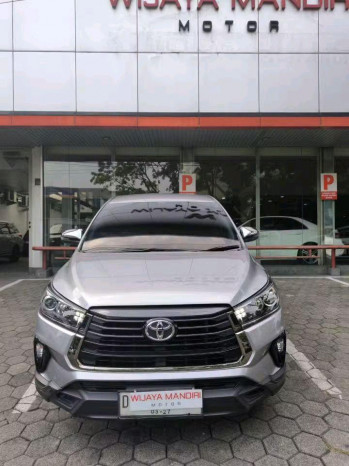 Toyota Innova 2.0L Q Venturer Bensin Automatic 2022