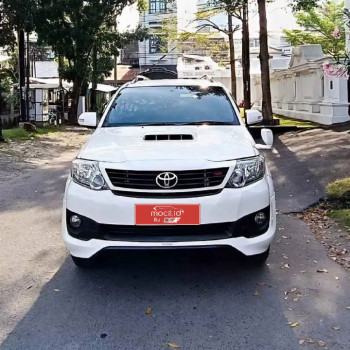 Toyota Fortuner 2.5L G VNT TRD Diesel Manual 2014