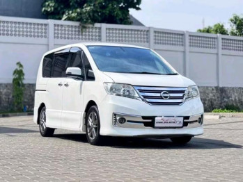 Nissan Serena 2.0L HWS Automatic 2014