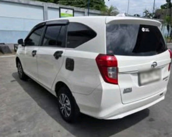 Daihatsu Sigra 1.2L R Manual 2023