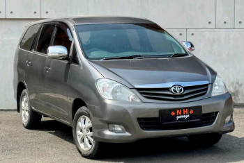 Toyota Innova 2.0L G Bensin Manual 2009