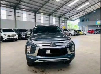 Mitsubishi Pajero Sport 2.4L Dakar 4x2 Automatic 2023