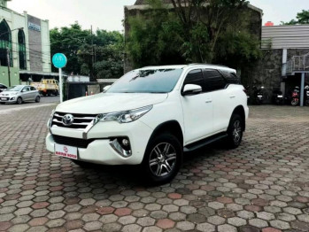 Toyota Fortuner 2.4L G Diesel Manual 2017