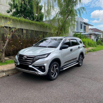 Toyota Rush 1.5L GR Sport Manual 2022