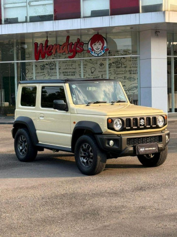 Suzuki Jimny 3-Door AT (Two Tone) Automatic 2019