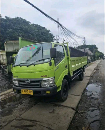 Hino Dutro 115 HD Manual 2017