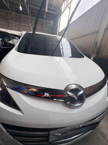 Mazda Biante 2.0L Automatic 2012