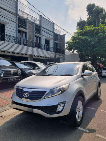 KIA Sportage 2.0L SE Automatic 2012