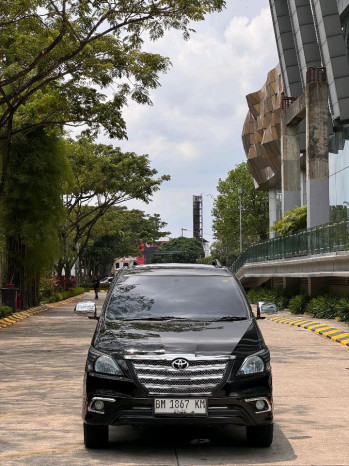 Toyota Innova 2.0L G Bensin Manual 2014