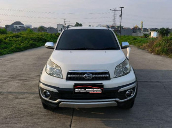 Daihatsu Terios 1.5L TX Manual 2014
