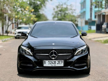 Mercedes-Benz C-Class C200 Automatic 2014