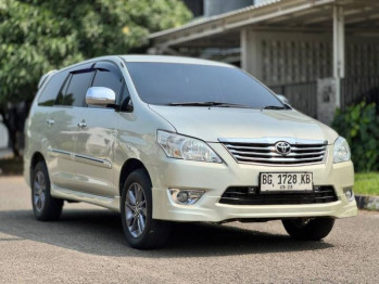 Toyota Innova 2.4L G Diesel Automatic 2013