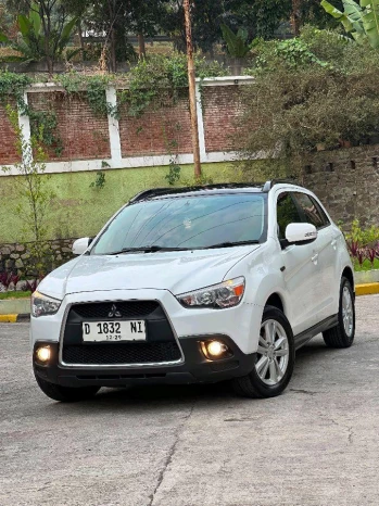 Mitsubishi Outlander 2.0L PX Automatic 2012