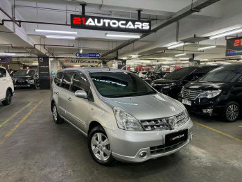 Nissan Grand Livina XV Automatic 2009