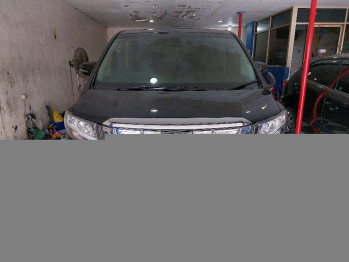 Toyota Alphard 2.5L G Automatic 2016