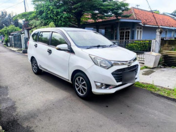Daihatsu Sigra 1.2L R Automatic 2016