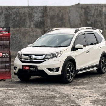 Honda BR-V 1.5L E Prestige Automatic 2016