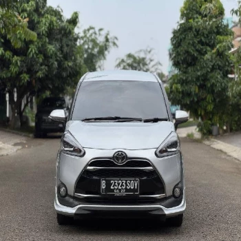 Toyota Sienta 1.5L Q Automatic 2017