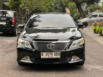 Toyota Camry 2.5L V Automatic 2014