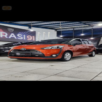 Toyota Sienta 1.5L G Automatic 2018