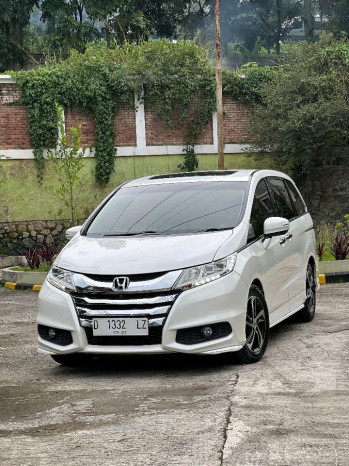 Honda Odyssey 2.4L Prestige Automatic 2015