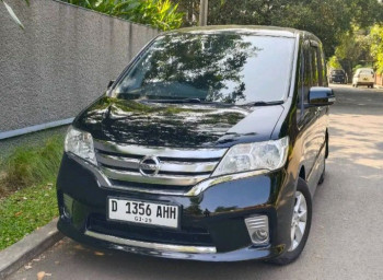 Nissan Serena 2.0L HWS Automatic 2014