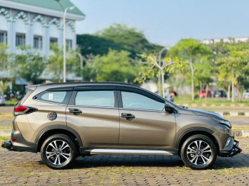 Daihatsu Terios 1.5L R Manual 2022