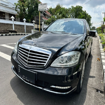 Mercedes-Benz S-Class S350 Automatic 2011