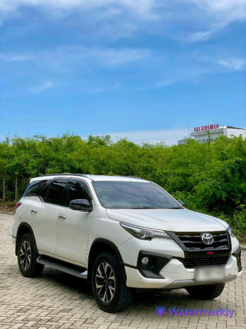 Toyota Fortuner 2.4L VRZ TRD Diesel Automatic 2019