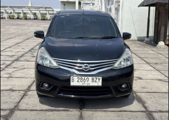 Nissan Grand Livina XV Automatic 2017